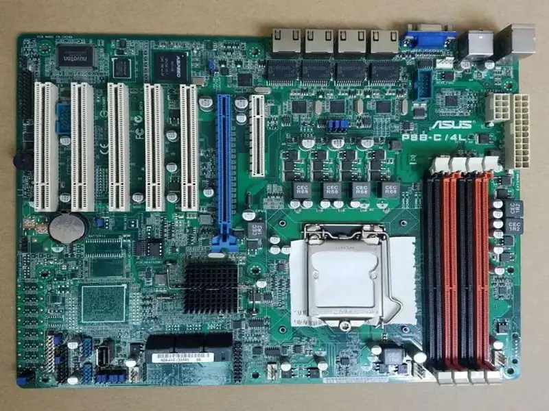 Материнская плата Asus P8B-C/4L